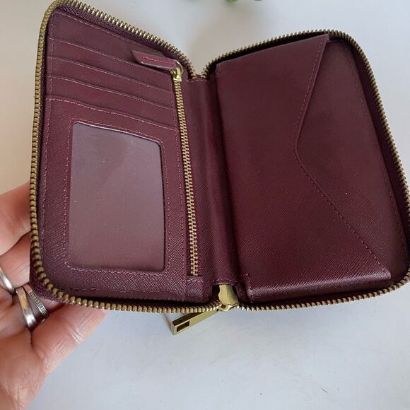 Fossil Burgundy Cell Phone Leather Wallet - Picture 6 of 7